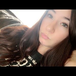 Meet your Posher, Kay